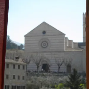Gasthuis Santa Chiara, Assisi